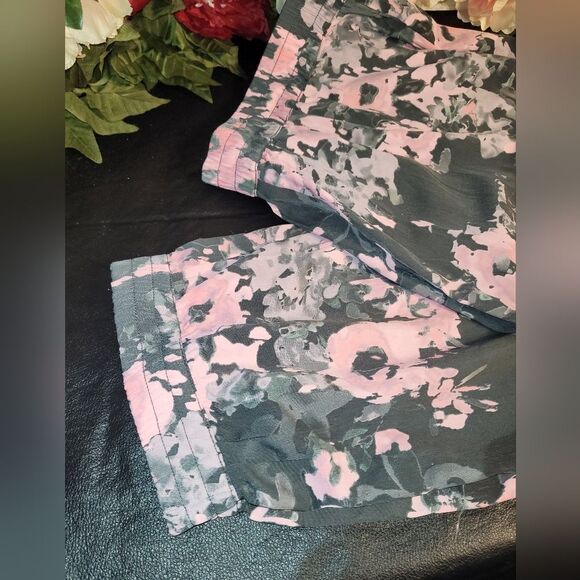 NWT NYDJ Leggings in Multi Color - Picture 6 of 8